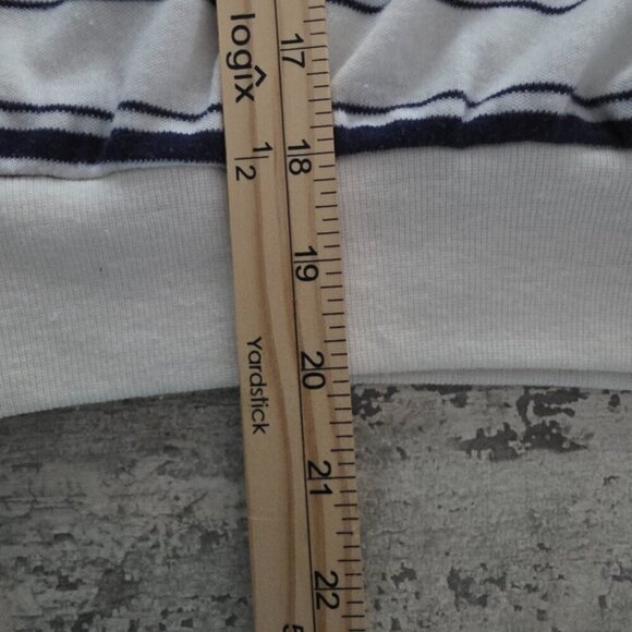 Catalina Woman's Navy Blue & White Striped Cap Sleeve Crop Top Large - Picture 7 of 7